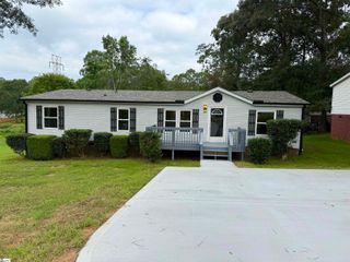 130 Bell Avenue, Inman, SC 29369