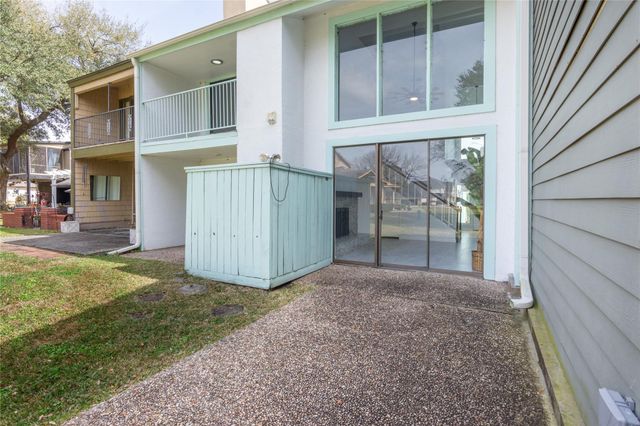 1926 Clipper Court, Willis, TX 77318