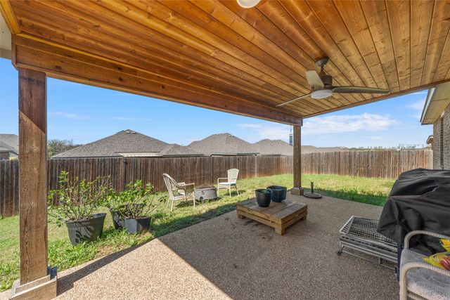 3025 Paint Horse Drive, Robinson, TX 76706