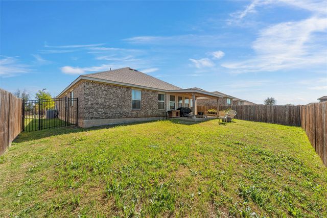 3025 Paint Horse Drive, Robinson, TX 76706