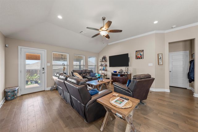 3025 Paint Horse Drive, Robinson, TX 76706