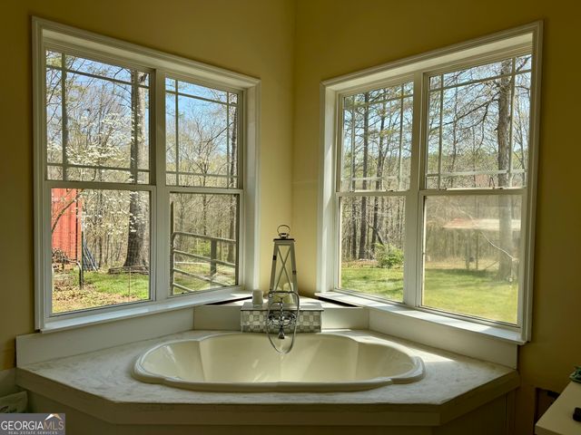 447 Grandview Road, Mansfield, GA 30055