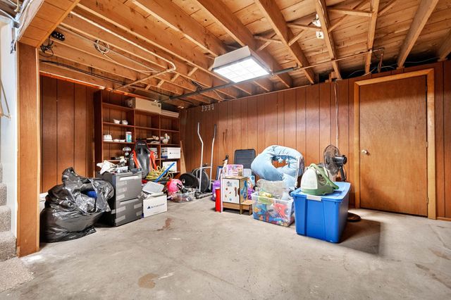 6 Juniper Drive, Amherst, NH 03031
