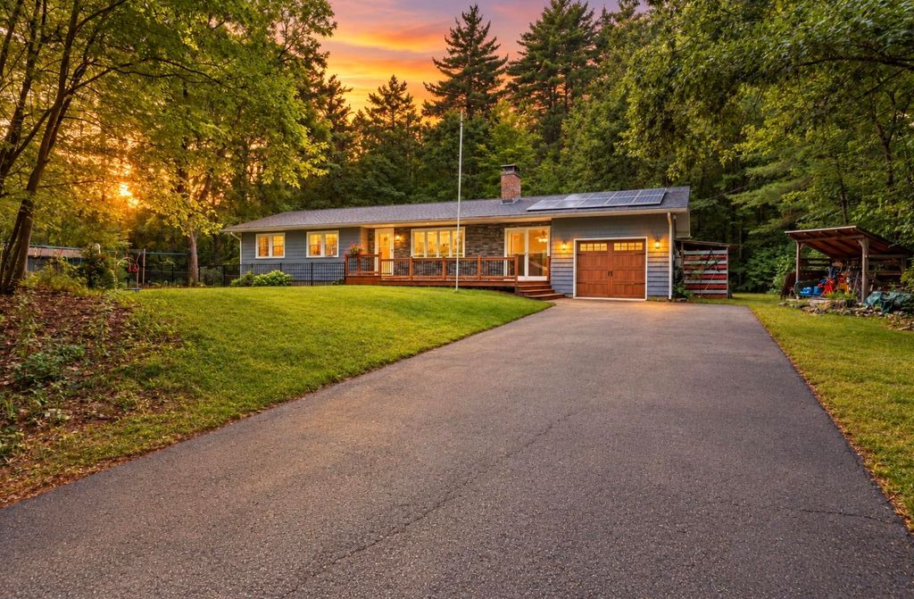 6 Juniper Drive, Amherst, NH 03031