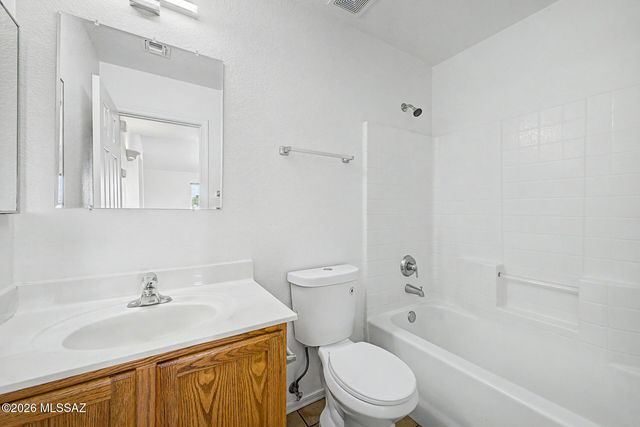 2128 W Frostwood Lane, Tucson, AZ 85745