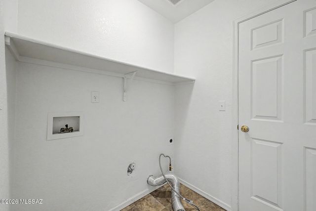 2128 W Frostwood Lane, Tucson, AZ 85745