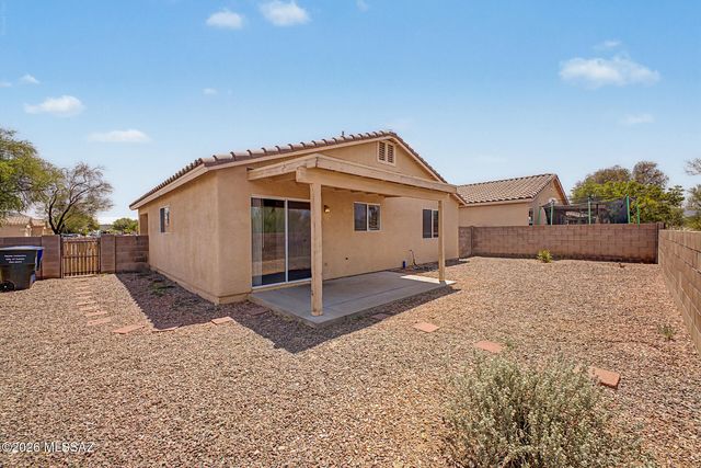 2128 W Frostwood Lane, Tucson, AZ 85745