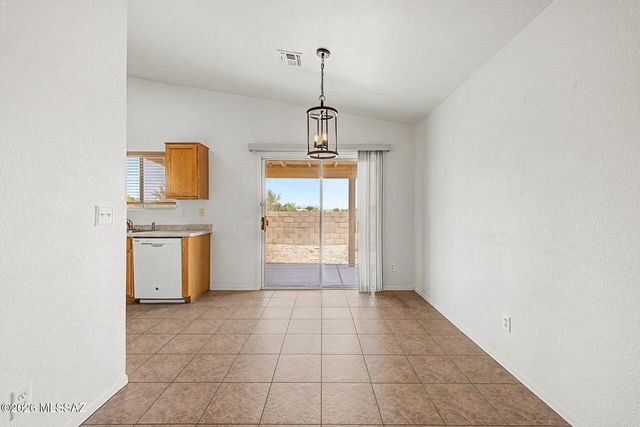 2128 W Frostwood Lane, Tucson, AZ 85745