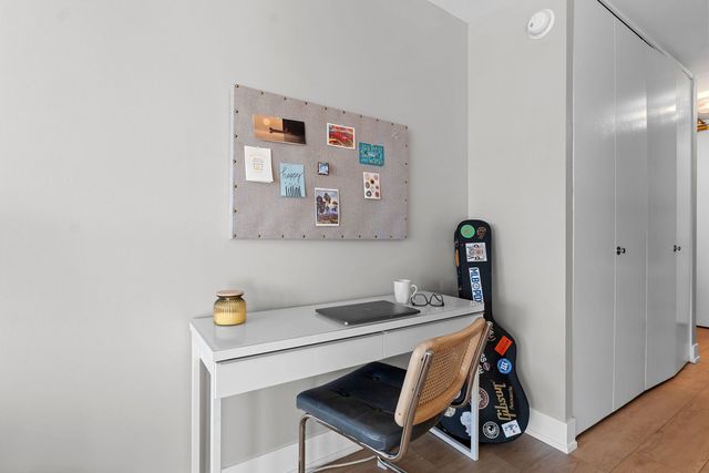 2020 N Lincoln Park West 30L, Chicago, IL 60614