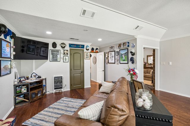 2814 Greenbrook Drive, Arlington, TX 76016
