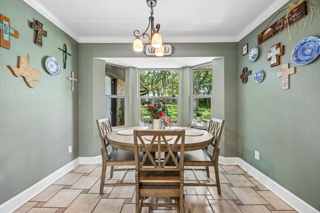 2814 Greenbrook Drive, Arlington, TX 76016