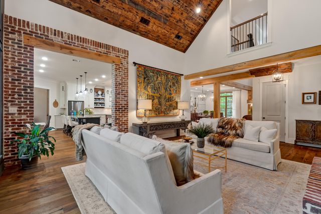 40 Fernwood Blvd., Sumrall, MS 39482