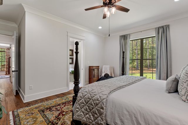 40 Fernwood Blvd., Sumrall, MS 39482