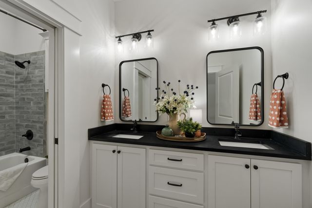 40 Fernwood Blvd., Sumrall, MS 39482