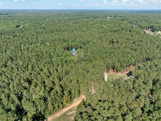 40 Fernwood Blvd., Sumrall, MS 39482