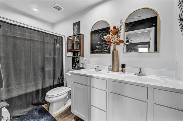 613 Cherrywood Lane, Painesville Twp, OH 44077
