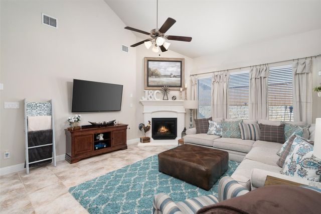 1017 Hoyt Drive, Mckinney, TX 75071
