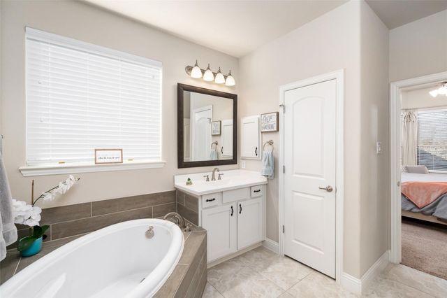 1017 Hoyt Drive, Mckinney, TX 75071