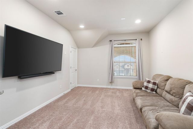 1017 Hoyt Drive, Mckinney, TX 75071