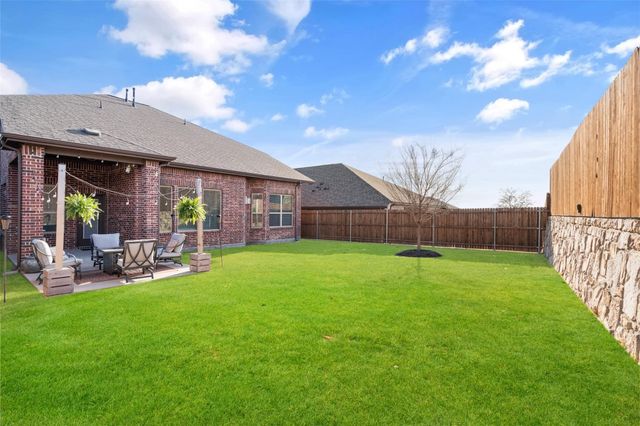 1017 Hoyt Drive, Mckinney, TX 75071