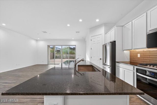 28598 N 133RD Lane, Peoria, AZ 85383