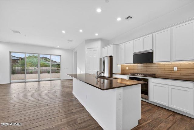 28598 N 133RD Lane, Peoria, AZ 85383