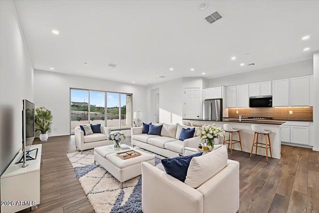 28598 N 133RD Lane, Peoria, AZ 85383