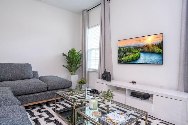 21 PECAN RADIAL, Ocala, FL 34472