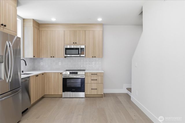1401 29th Avenue, Seattle, WA 98122