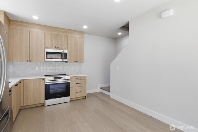 1401 29th Avenue, Seattle, WA 98122