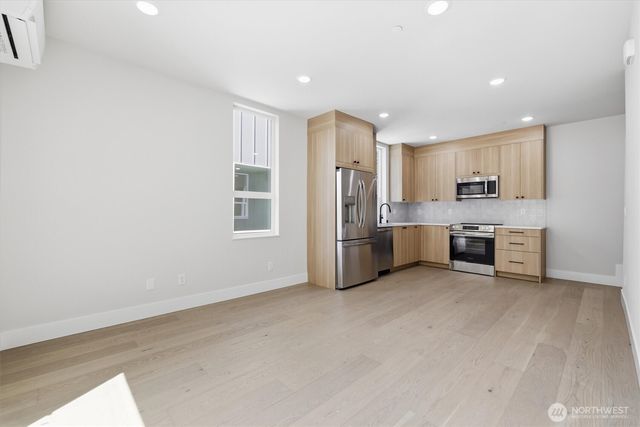 1401 29th Avenue, Seattle, WA 98122