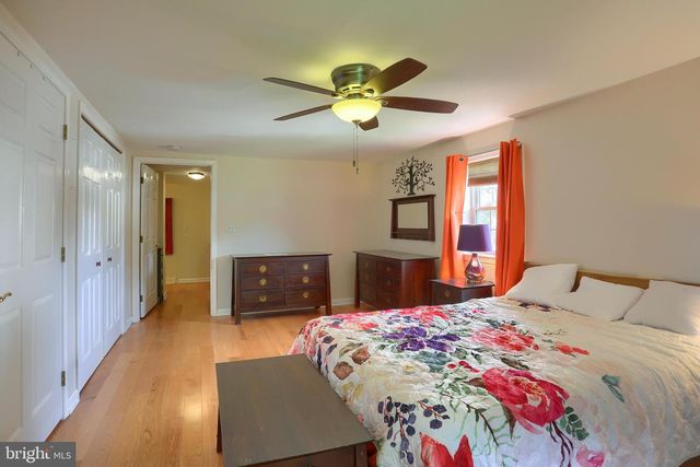 1945 SPRING RD, Carlisle, PA 17013