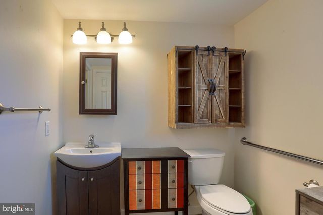 1945 SPRING RD, Carlisle, PA 17013