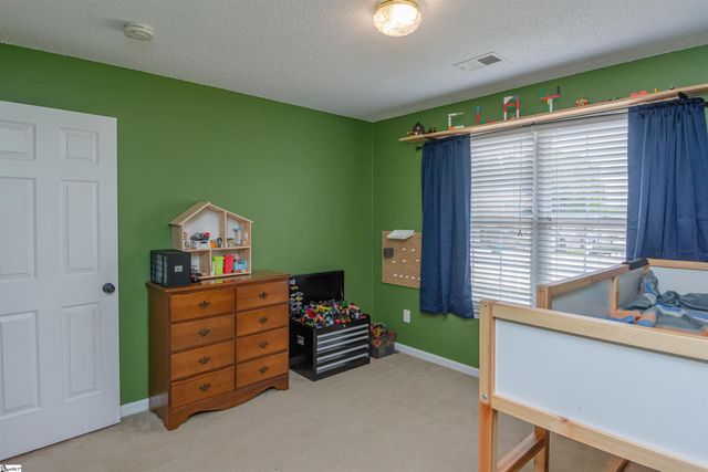 727 Evelyn Mae Road, Inman, SC 29349