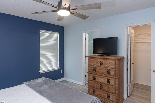 727 Evelyn Mae Road, Inman, SC 29349