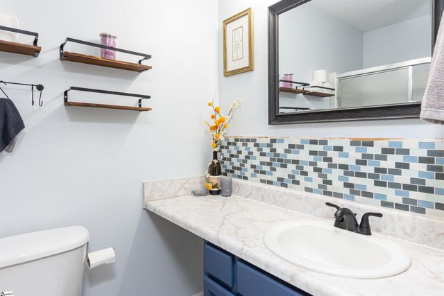 727 Evelyn Mae Road, Inman, SC 29349