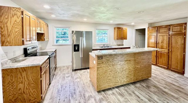 1518 S Willard Avenue, Janesville, WI 53546