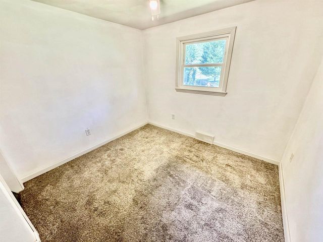 1518 S Willard Avenue, Janesville, WI 53546