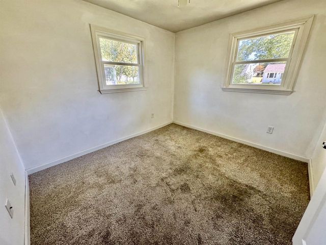 1518 S Willard Avenue, Janesville, WI 53546