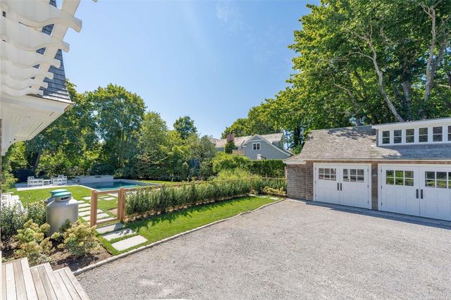 9 Ocean Avenue, Quogue, NY 11959