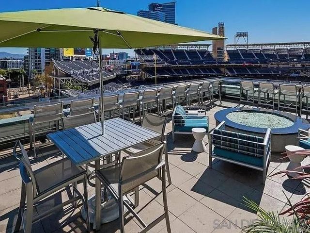 325 7th Ave 1301, San Diego, CA 92101