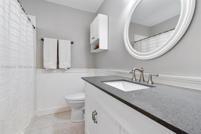 9347 SW 1st St 803, Plantation, FL 33324