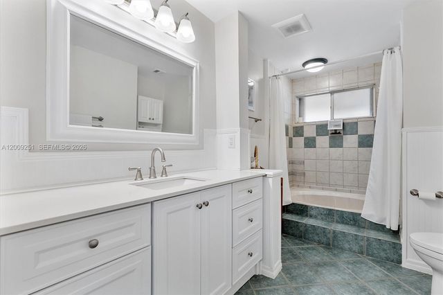 9347 SW 1st St 803, Plantation, FL 33324