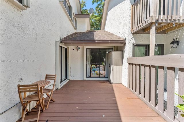 9347 SW 1st St 803, Plantation, FL 33324