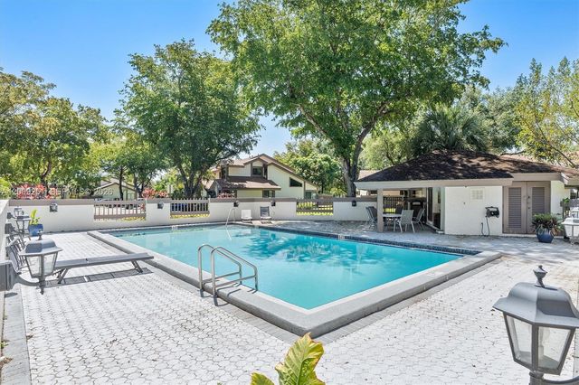 9347 SW 1st St 803, Plantation, FL 33324