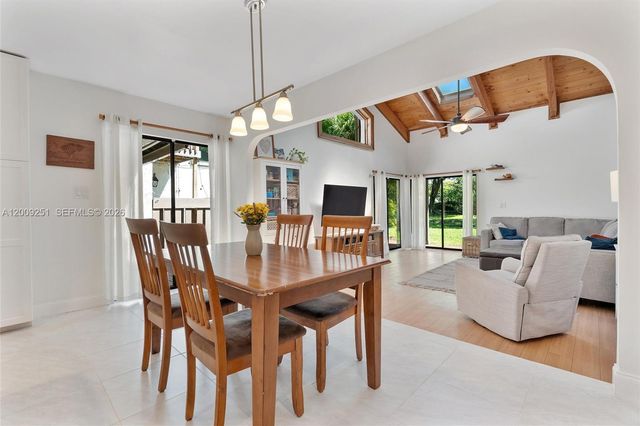 9347 SW 1st St 803, Plantation, FL 33324