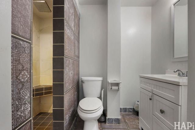 42522 N Lake Avenue, Antioch, IL 60002