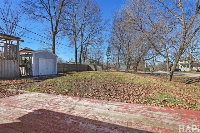 42522 N Lake Avenue, Antioch, IL 60002