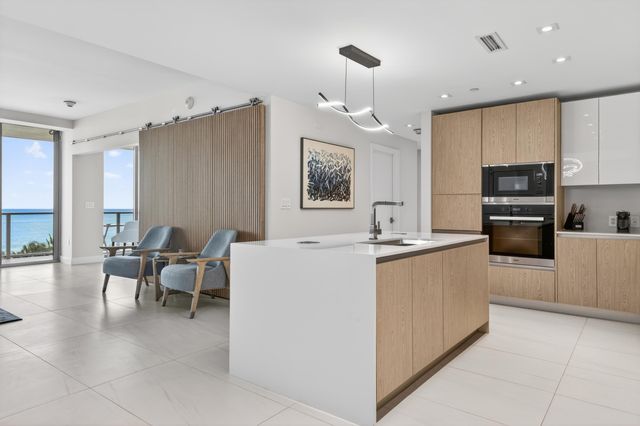 3100 N Ocean Drive 804p, Singer Island, FL 33404