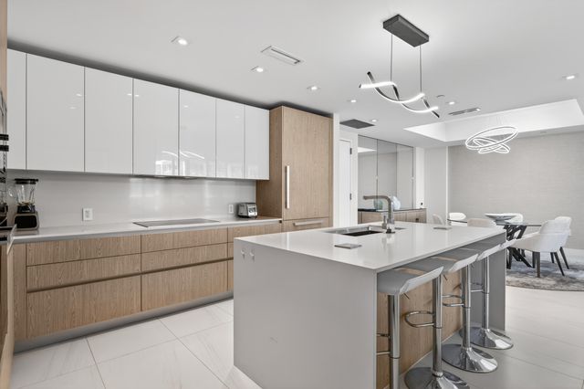 3100 N Ocean Drive 804p, Singer Island, FL 33404